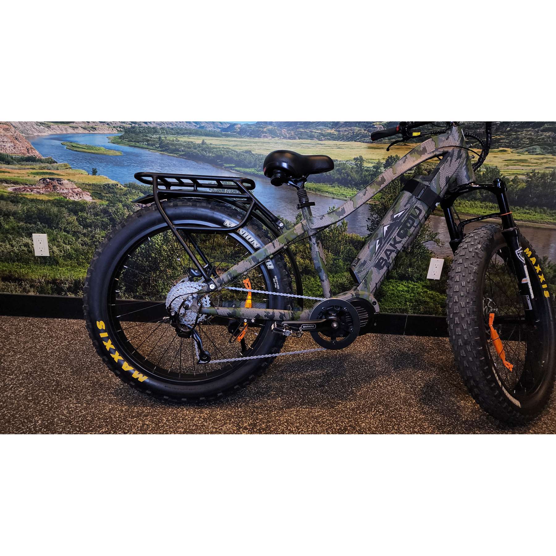 Mule 21AH Kuiu Verde 2.0 Showroom Special