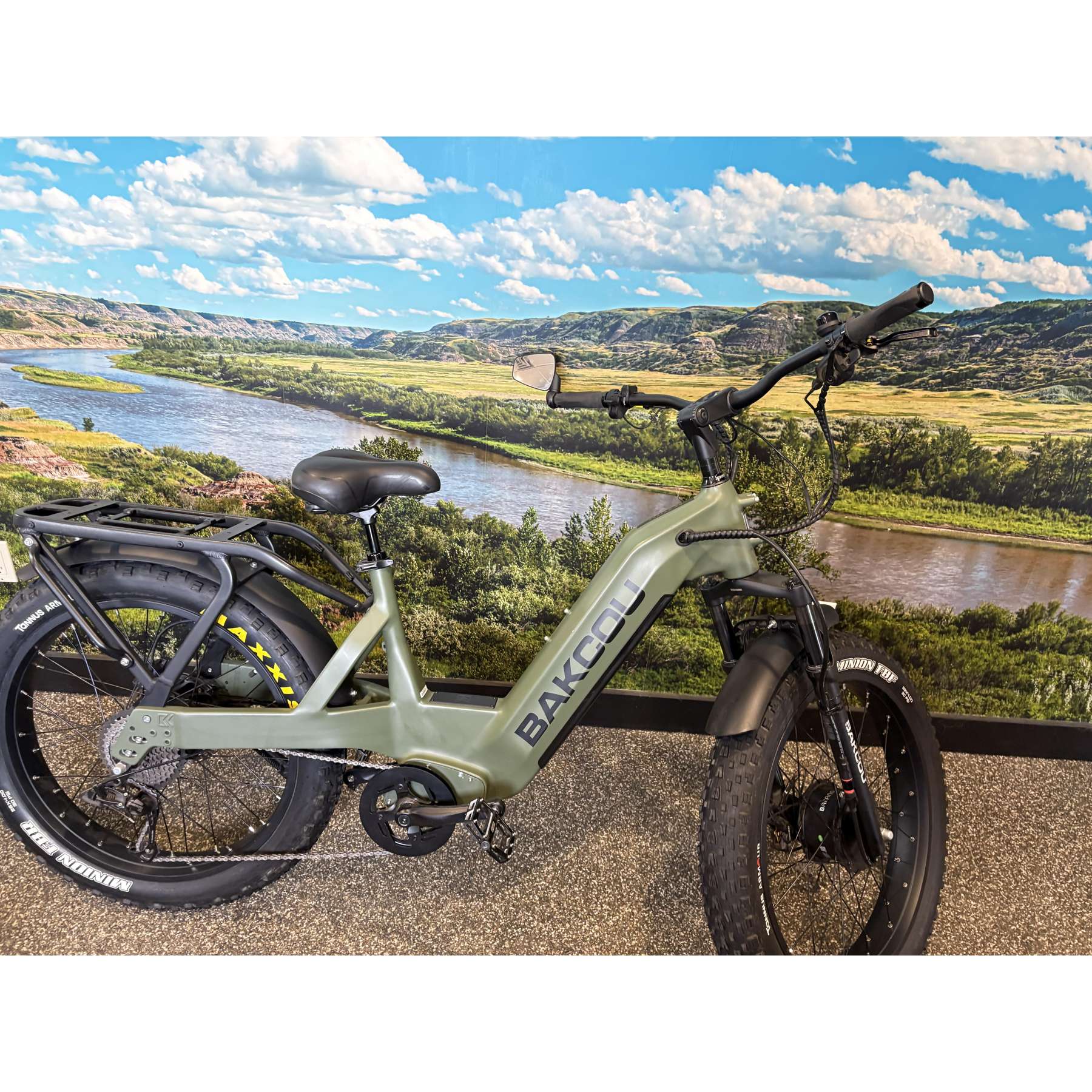 Kodiak SD AWD 26 Matte Army Green Demo Special