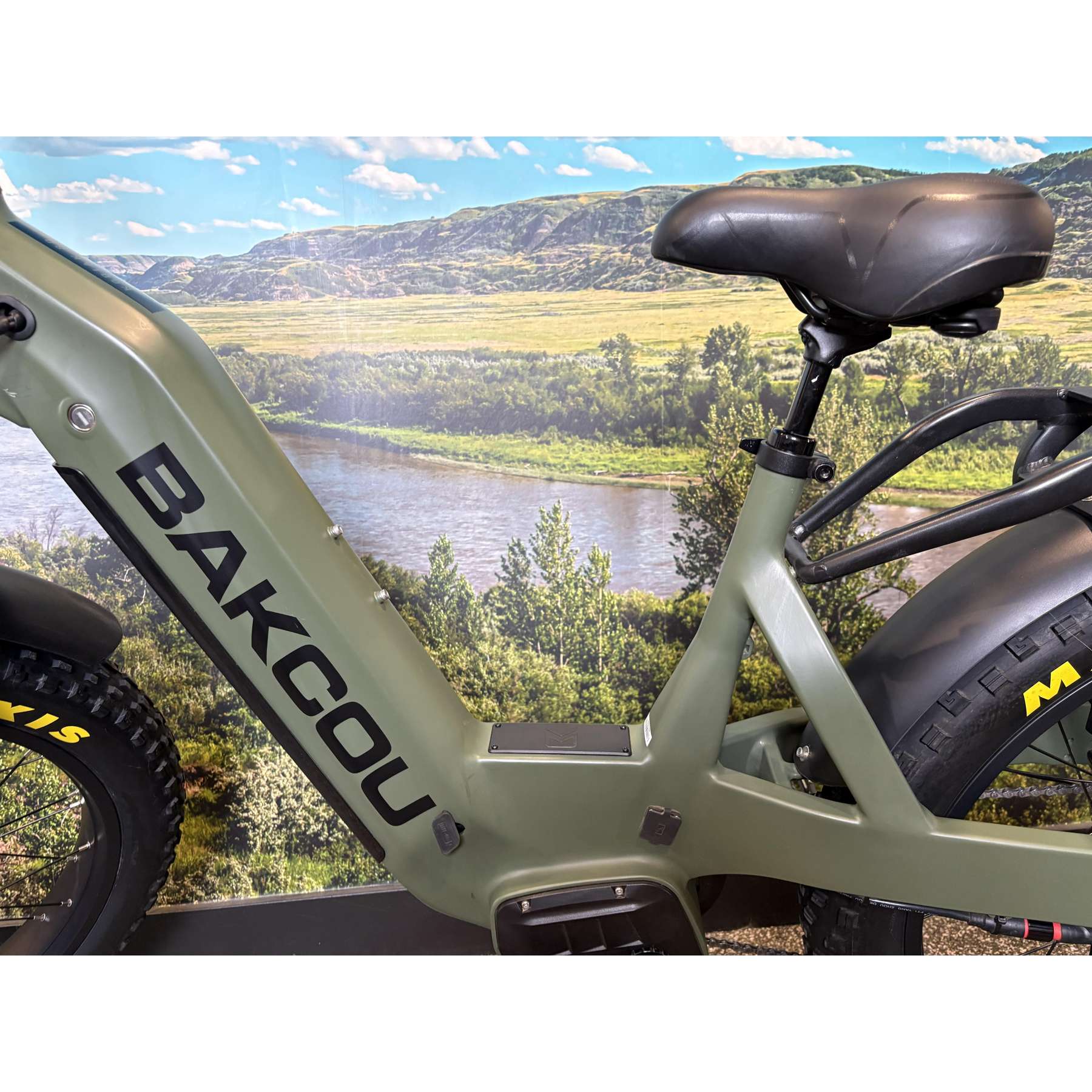 Kodiak SD AWD 26 Matte Army Green Demo Special