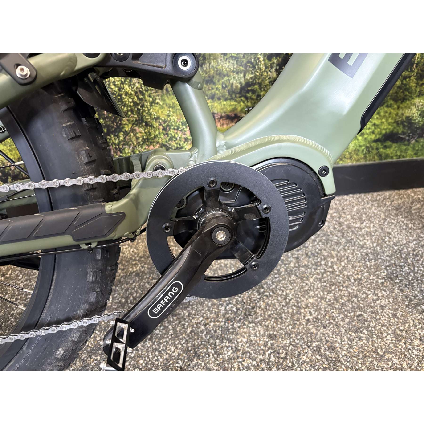 Scout 19" Frame 21AH Matte Army Green Showroom Special