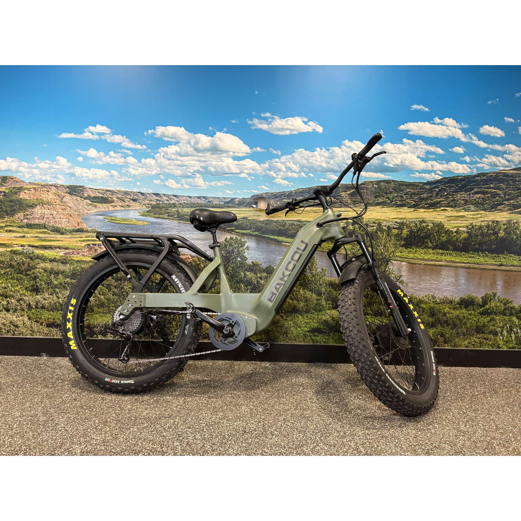 Kodiak SD AWD 26 Matte Army Green Demo Special