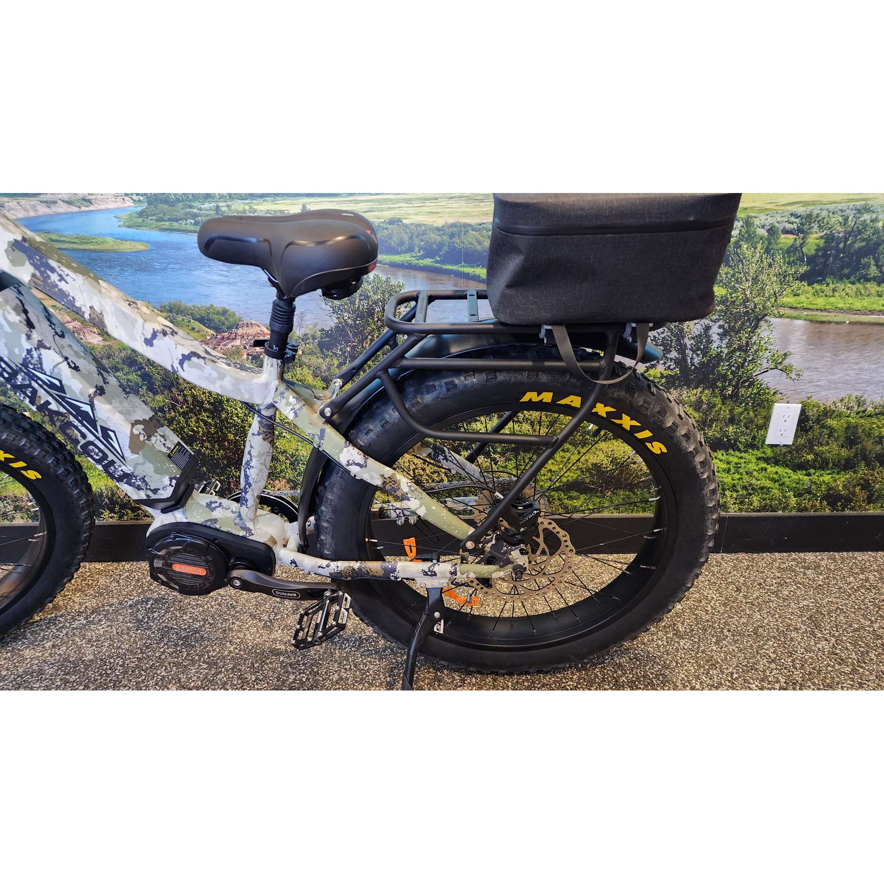 Mule 25AH Kings XK7 Camo Demo Special